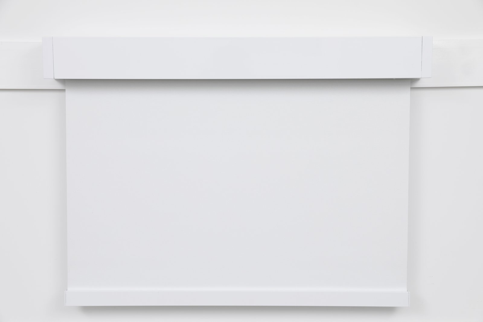 Belfast Box roller blind with square cassette, white