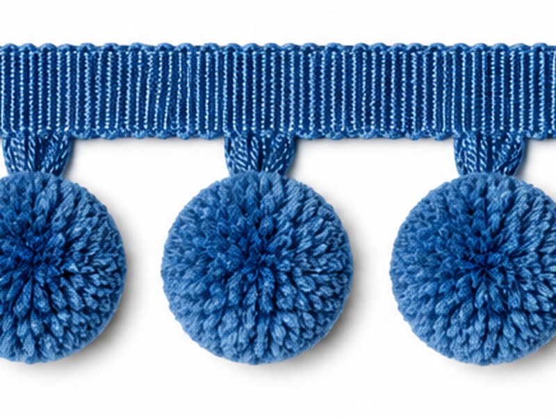 PomPom trimming 427